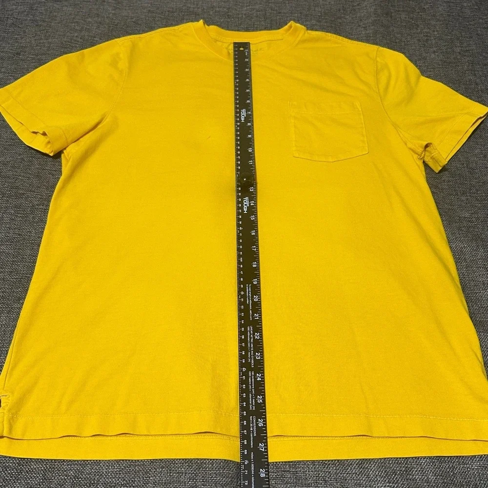 Banana Republic‎ Men's L Authentic Tee